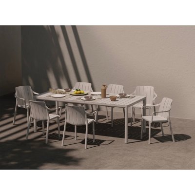 composizione con tavolo Tevere 147 extensible e sedie Tiberina Armchair colore corda