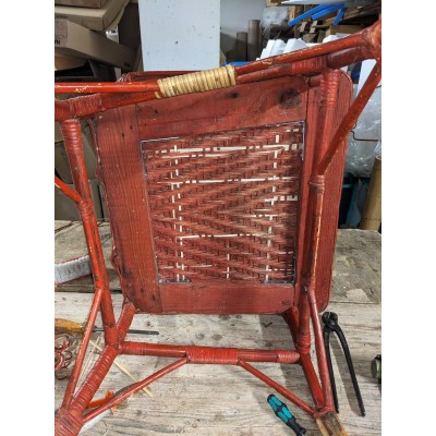 poltrona Liberty dopo le prime sostituzioni dei legacci rotti